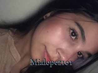 Mialopez101